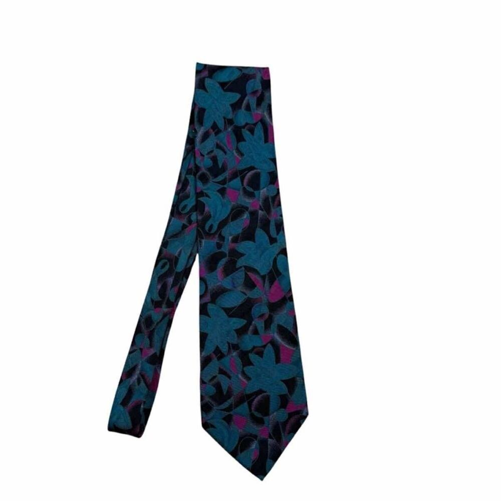Vintage Japanese Silk Floral Patterned Tie - Picture 2 of 5